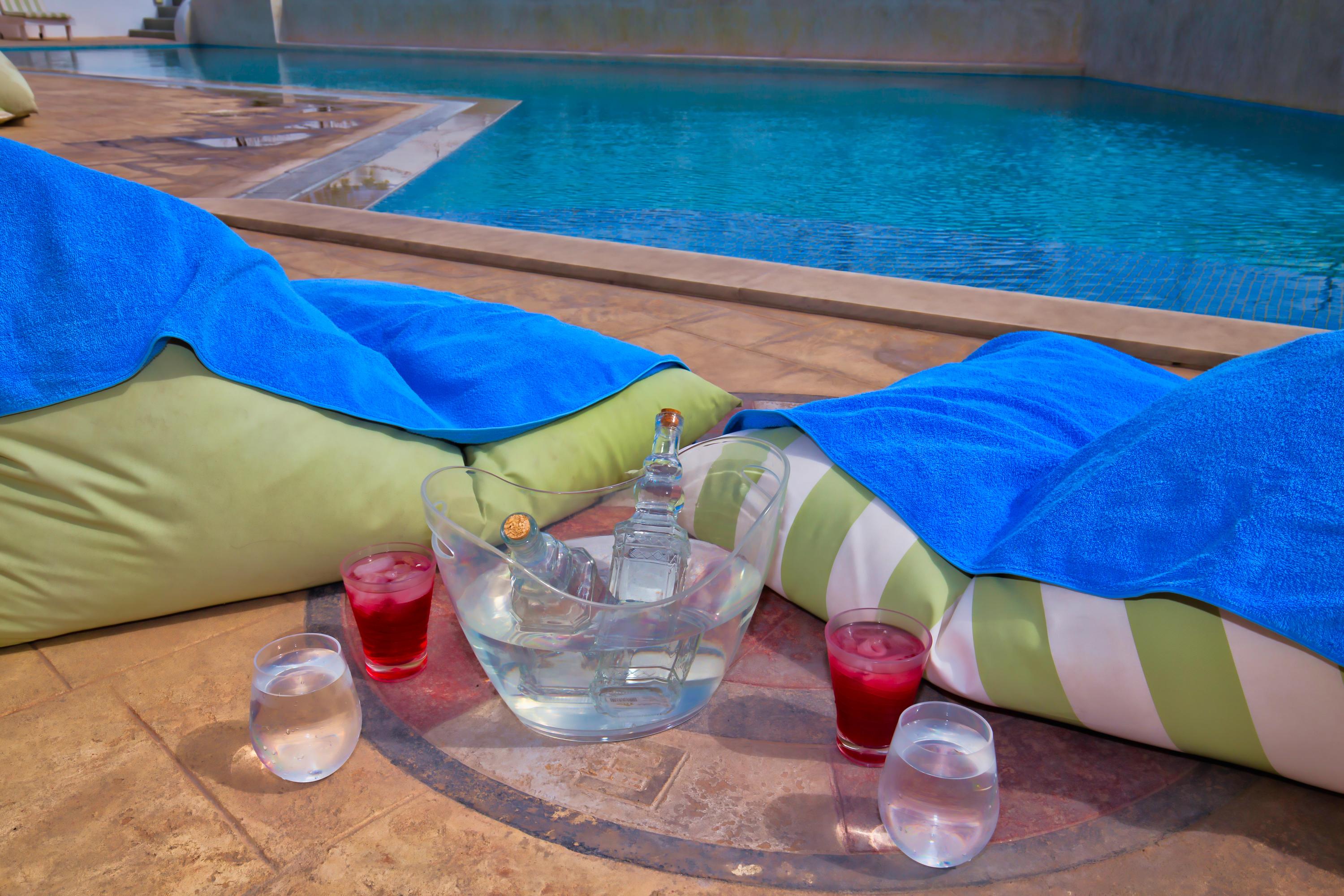 Omiros Hotel Мессария Экстерьер фото